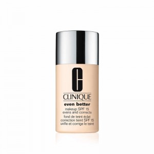 Clinique Even Better Maquillaje SPF 15 de Amplio Espectro