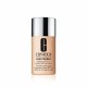 Clinique Even Better Maquillaje SPF 15 de Amplio Espectro