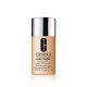 Clinique Even Better Maquillaje SPF 15 de Amplio Espectro