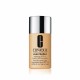 Clinique Even Better Maquillaje SPF 15 de Amplio Espectro